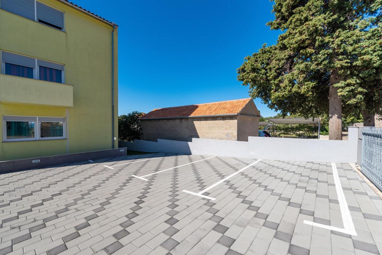 Antonio Apartments Sukošan Buitenkant foto